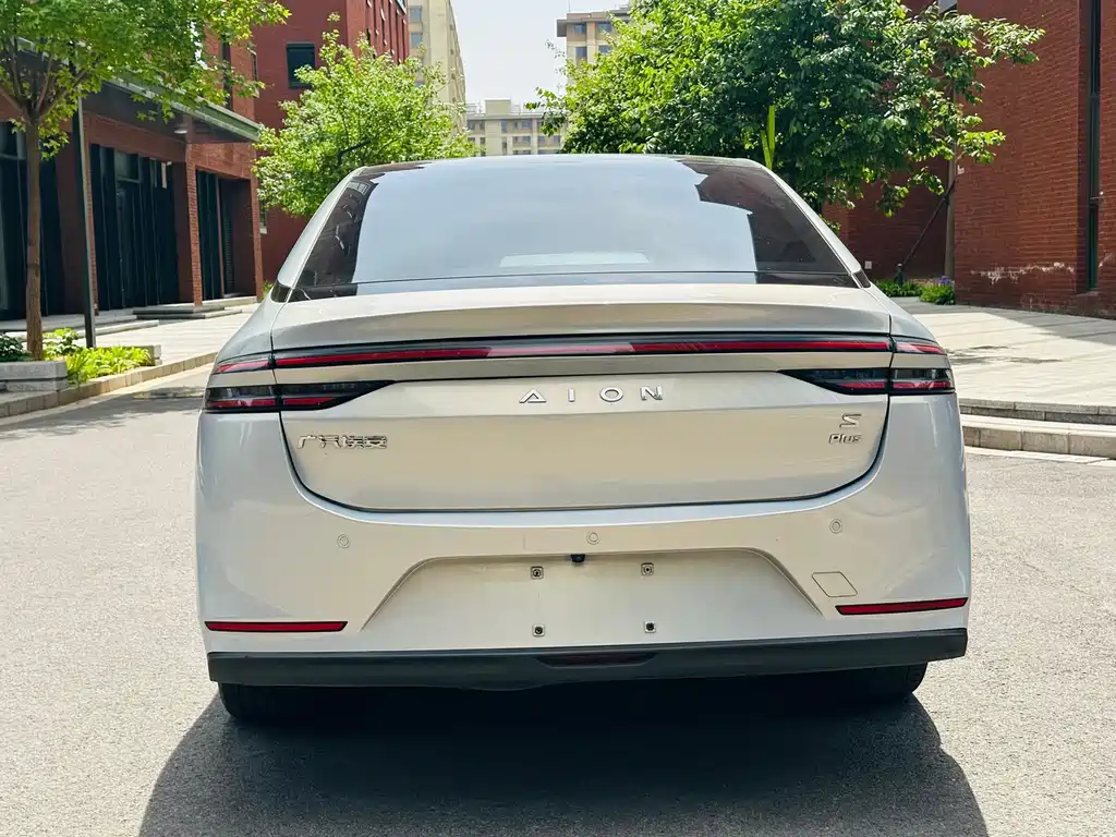 Aion S Plus 2021 80 Ultra Long Range Edition купить на сайте DeffCars