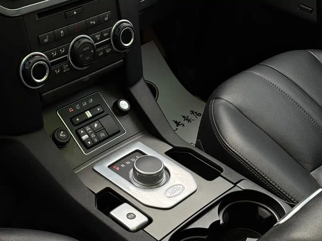 Discover 2016 3.0 SC V6 HSE Luxury купить на сайте DeffCars