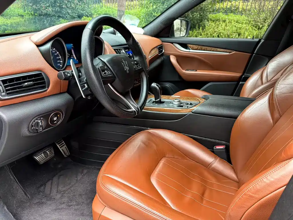 Levante 2016 3.0T S standard model купить на сайте DeffCars