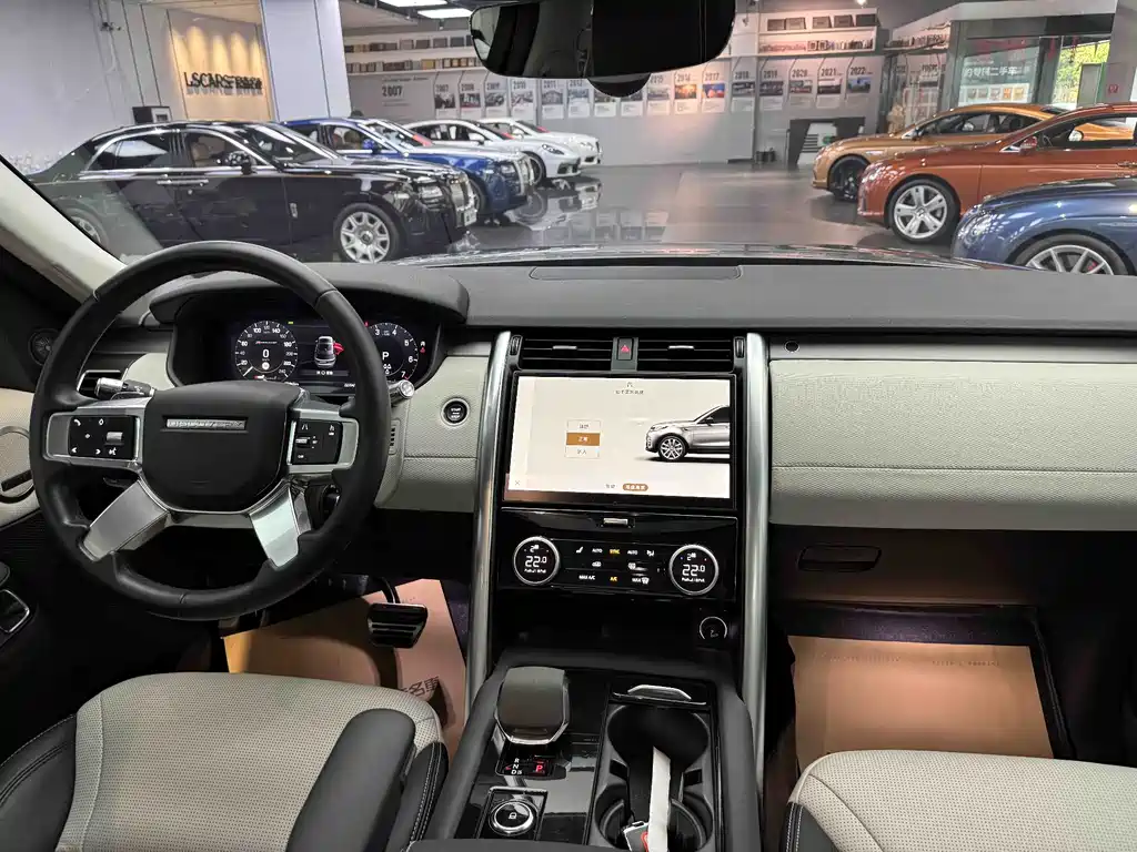 Discover the 2021 360PS R-Dynamic SE купить на сайте DeffCars