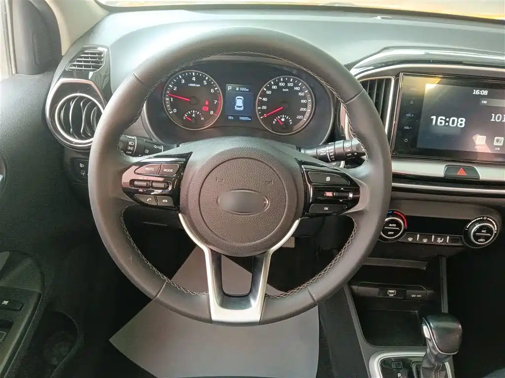 Yipao 2021 1.4L automatic fun sports model купить на сайте DeffCars