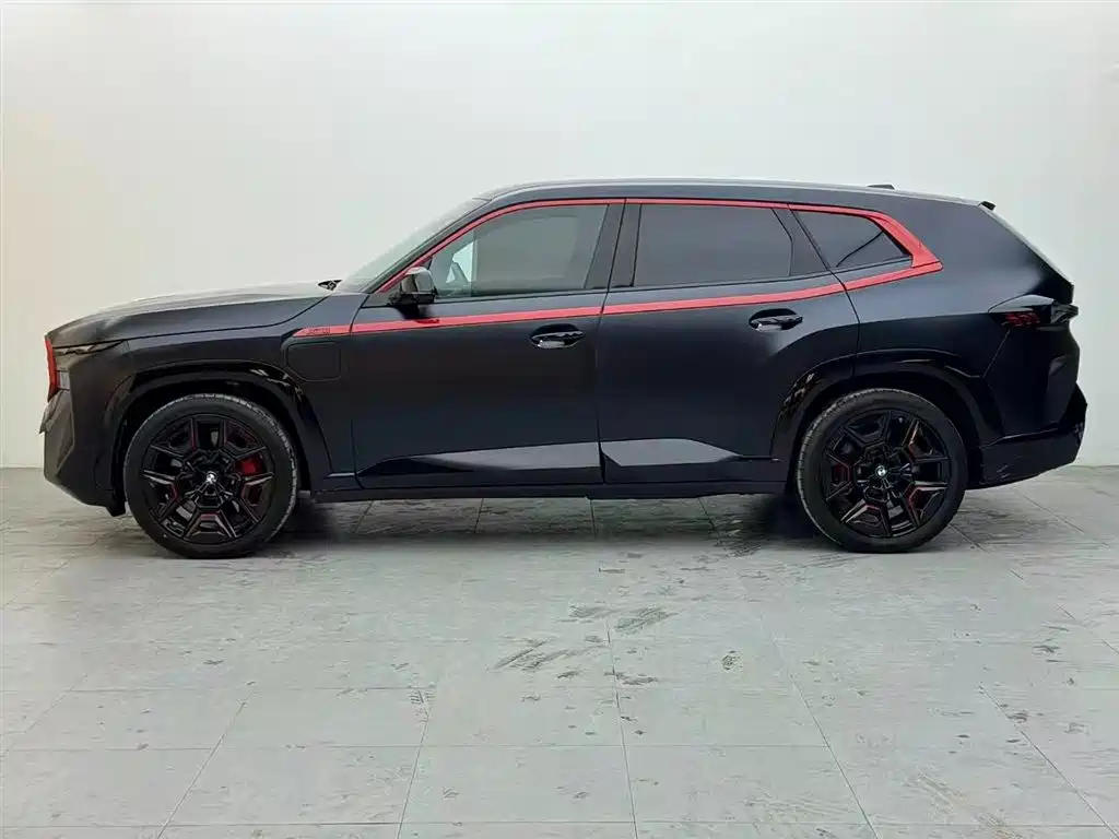 BMW XM 2023 Label Red Limited Edition купить на сайте DeffCars