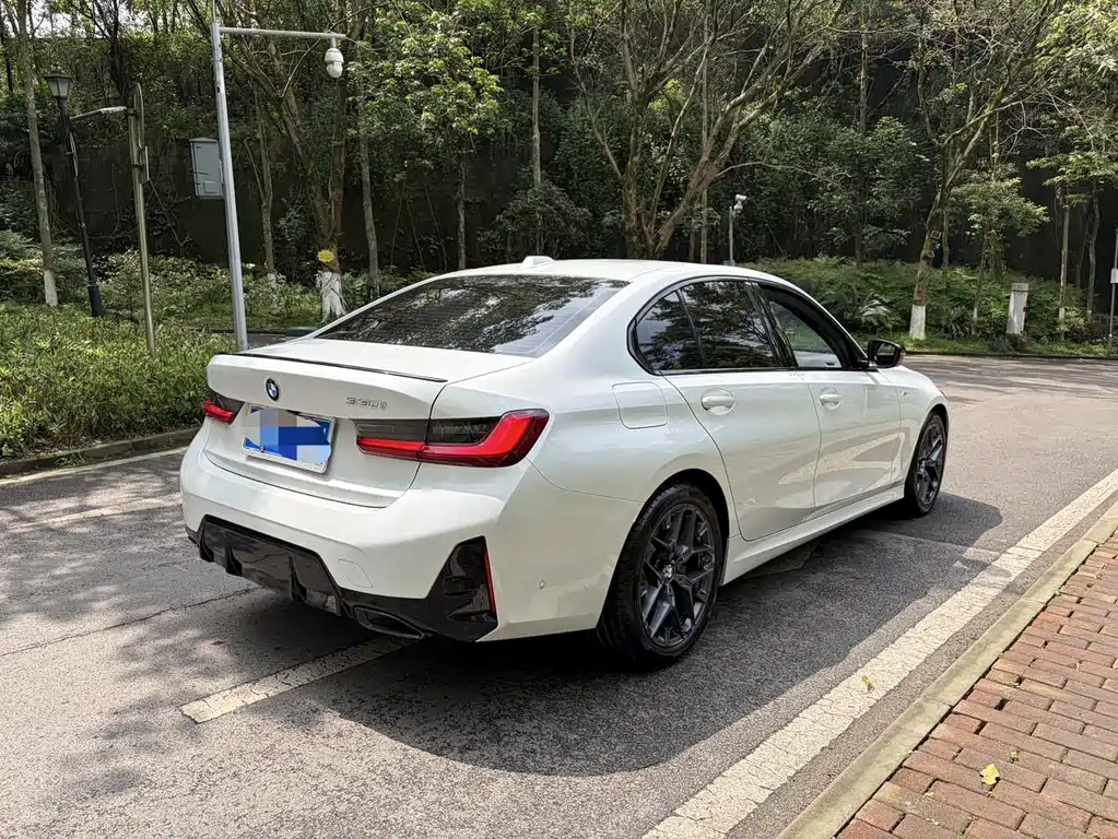 BMW 3 Series 2025 330i M Sports Night Package купить на сайте DeffCars