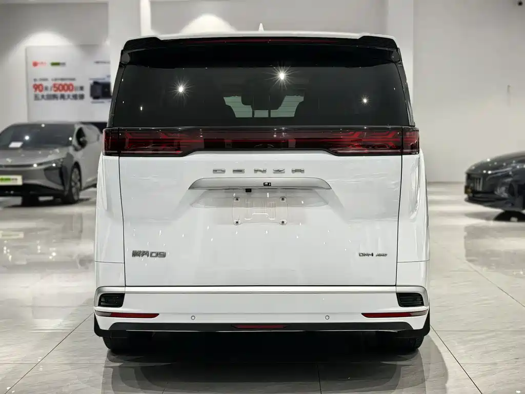 Denza D9 2022 DM-i 970 four-wheel drive flagship model купить на сайте DeffCars