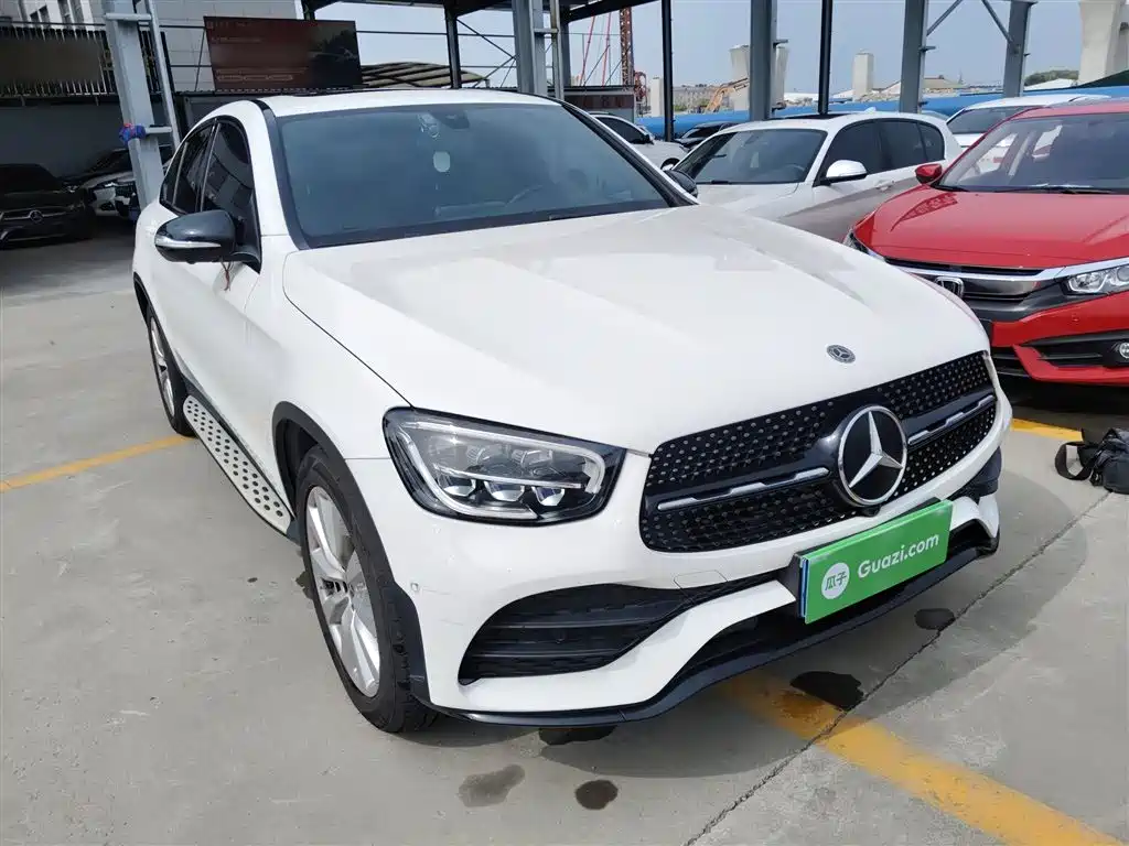 Mercedes-Benz GLC Coupe 2020 GLC 260 4MATIC Coupe SUV купить на сайте DeffCars