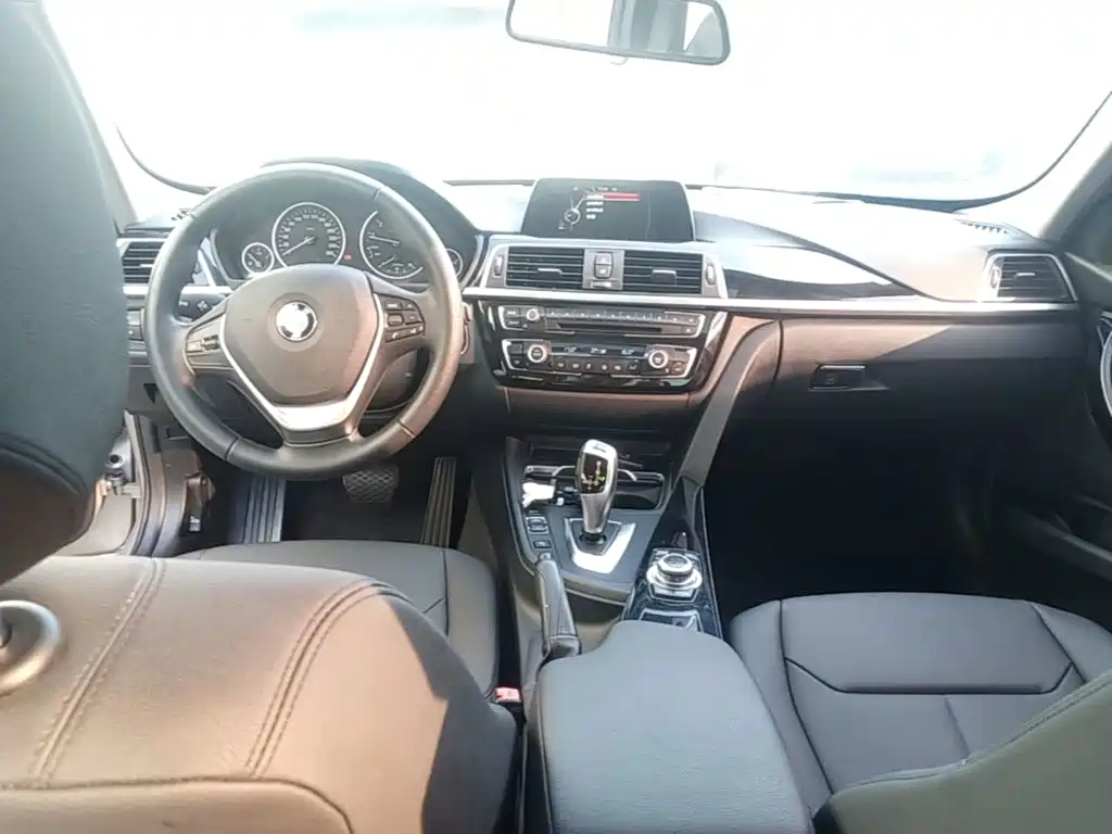 BMW 3 Series 2016 320Li Fashion Model купить на сайте DeffCars