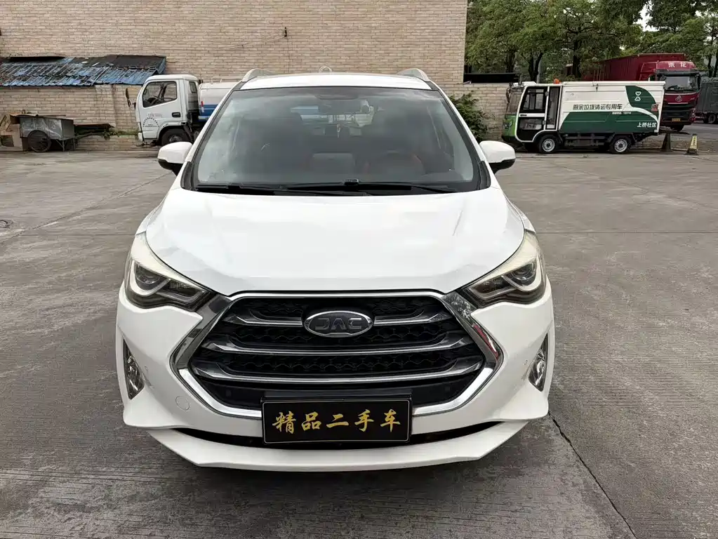 Refine S3 2017 1.6L manual luxury smart model купить на сайте DeffCars