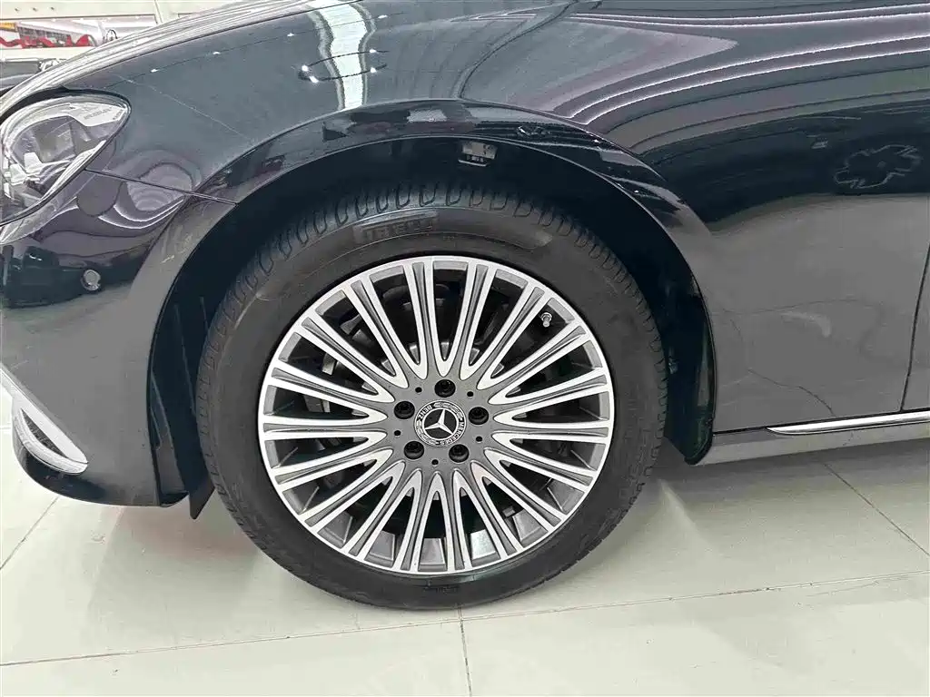 Mercedes-Benz E-Class 2023 E 300 L Luxury Model купить на сайте DeffCars