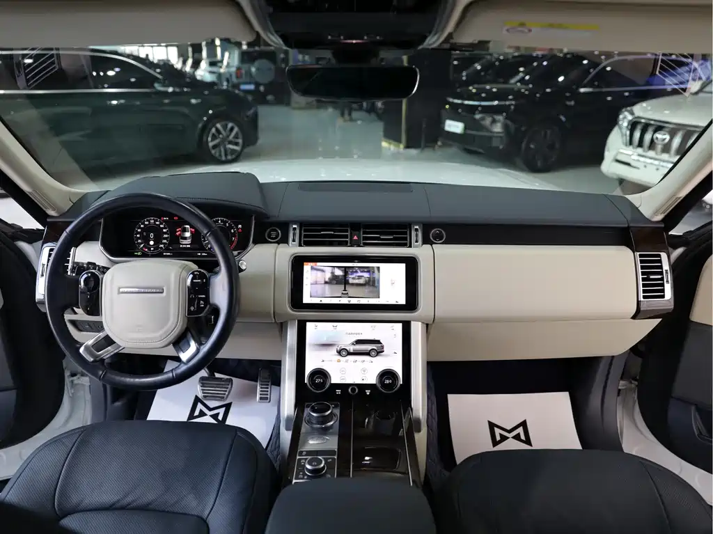 Range Rover 2021 3.0 L6 Legend Extended Classic Edition купить на сайте DeffCars