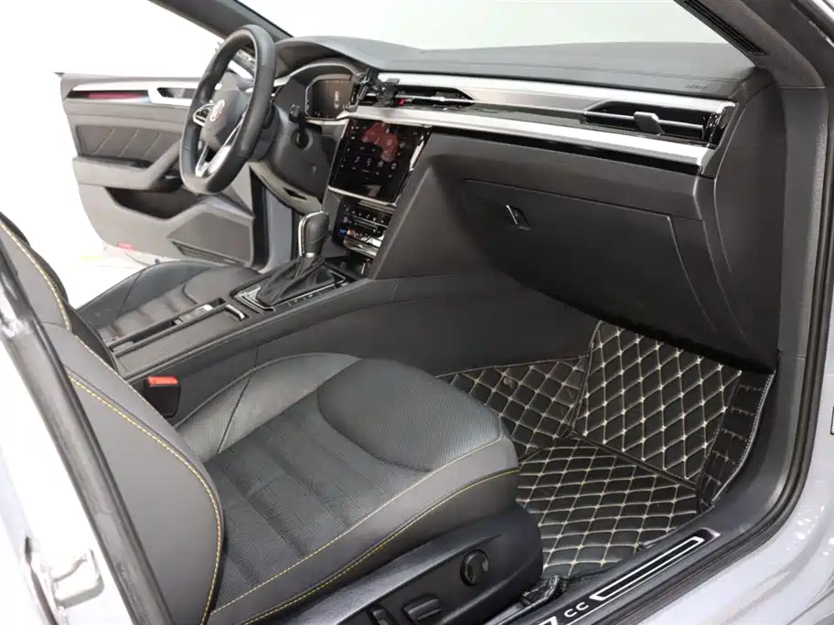 FAW-Volkswagen CC 2023 380TSI eye-catching version купить на сайте DeffCars