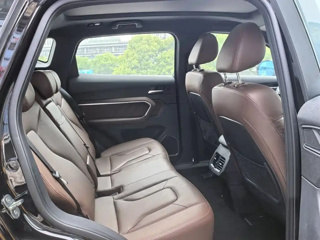 Haval H6 2017 Blue Label 2.0T automatic two-wheel drive smart model купить на сайте DeffCars