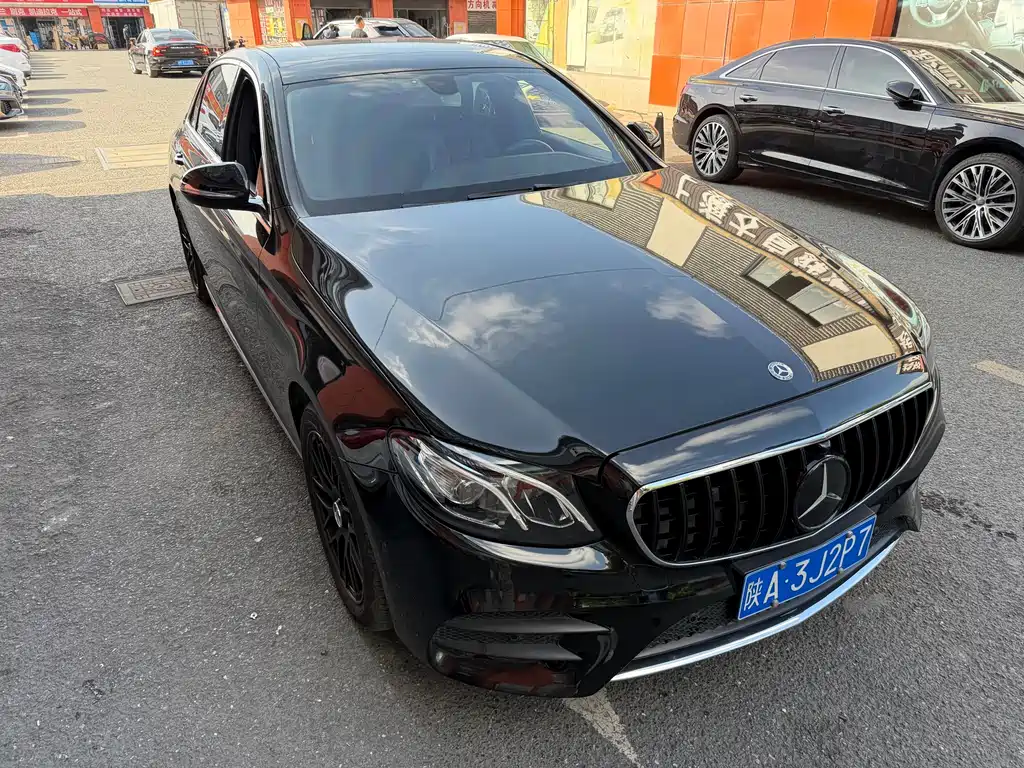 Mercedes-Benz E-Class 2018 E 200 L Sports купить на сайте DeffCars