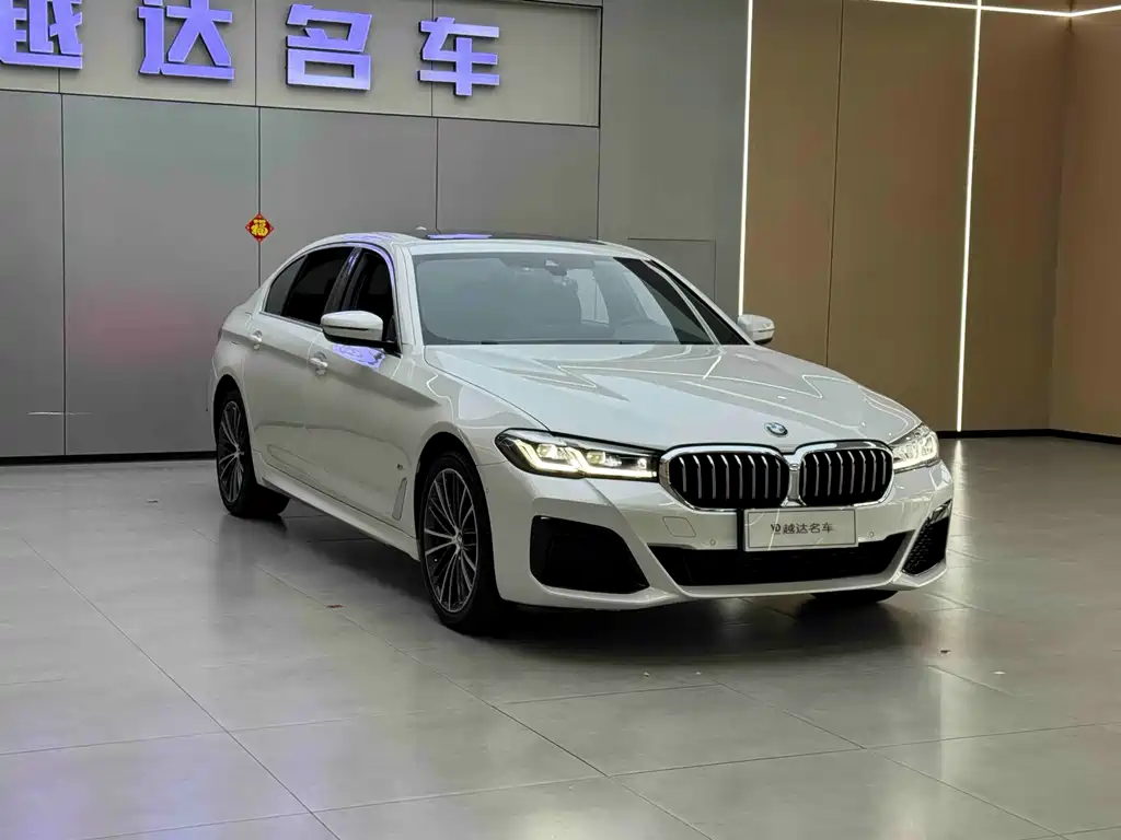 BMW 5 Series 2022 530Li xDrive M Sports Package купить на сайте DeffCars