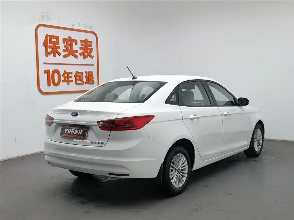 Escort 2017 facelift 1.5L automatic comfort model купить на сайте DeffCars