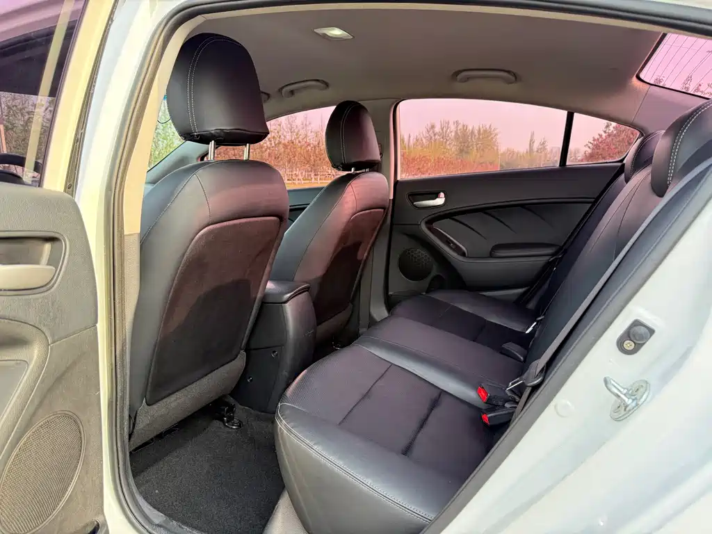 Kia K3 2016 1.6L automatic GL купить на сайте DeffCars