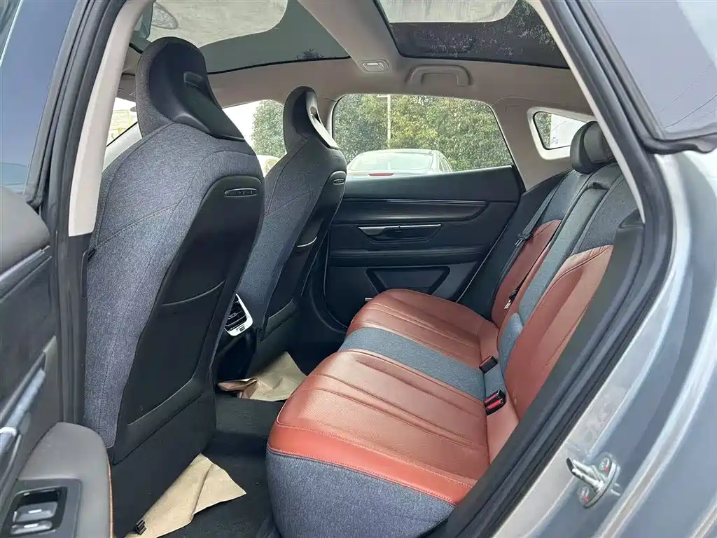 Xpeng P7 2022 model 480G+ купить на сайте DeffCars