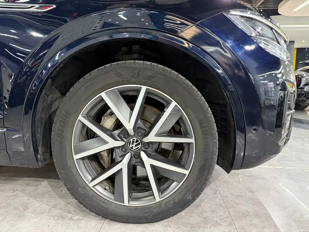 Touareg 2021 3.0TSI Ruixiang Edition Classic Sports Package купить на сайте DeffCars