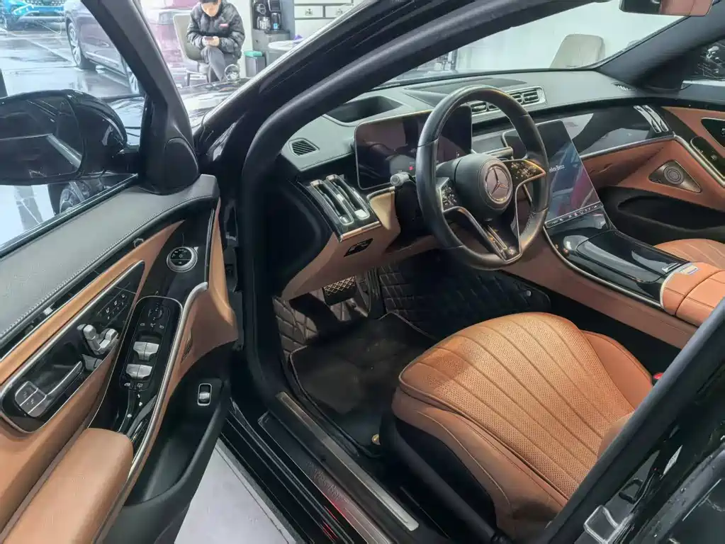 Mercedes-Benz S-Class 2024 S 400 L Luxury Model купить на сайте DeffCars