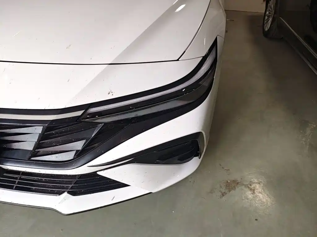 Elantra 2023 1.5L CVT LUX Premium Edition купить на сайте DeffCars