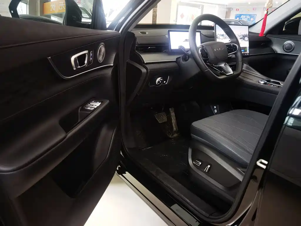 Fengyun T8 2025 model 1.5T 130km comfort version 5 seats купить на сайте DeffCars