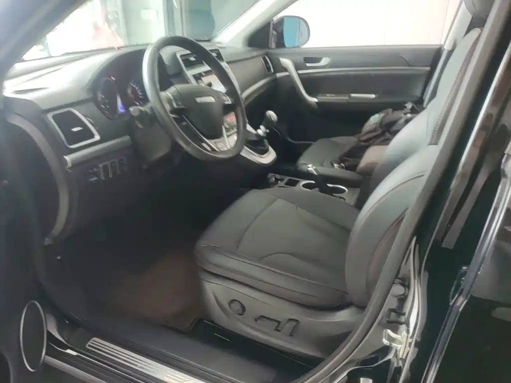 HAVAL H6 2017款 蓝标 运动版 1.5T 手动两驱精英型 купить на сайте DeffCars