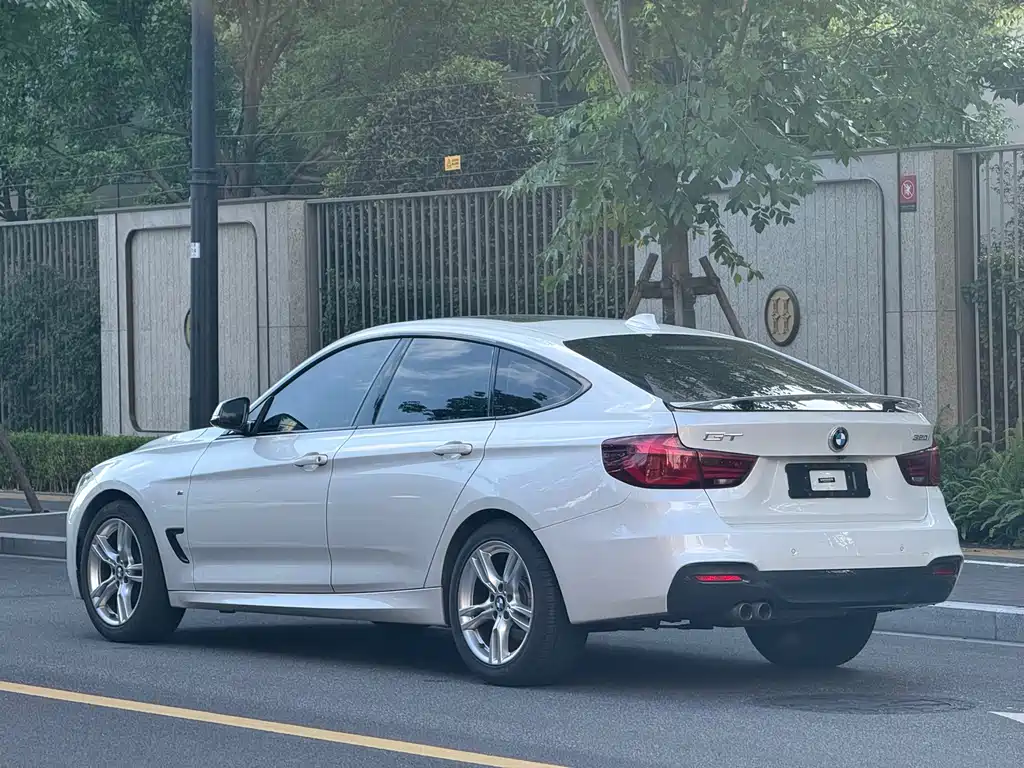 BMW 3 Series GT 2019 320i M Sports Package купить на сайте DeffCars