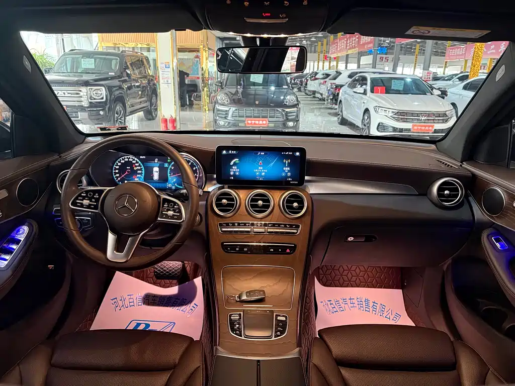 Mercedes-Benz GLC 2021 GLC 260 L 4MATIC luxury model купить на сайте DeffCars