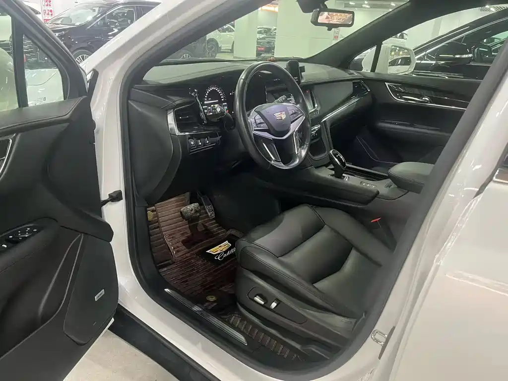 Cadillac XT5 2018 28E four-wheel drive technology купить на сайте DeffCars