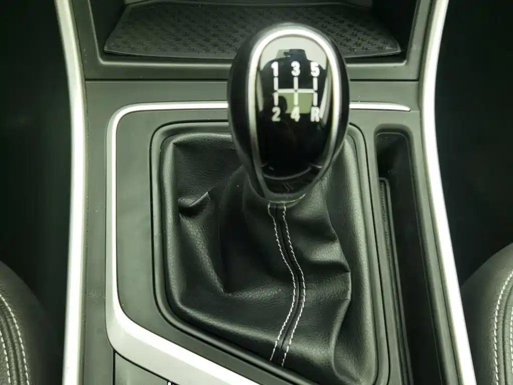 Vision X6 2018 1.8L manual 4G interconnected luxury model купить на сайте DeffCars