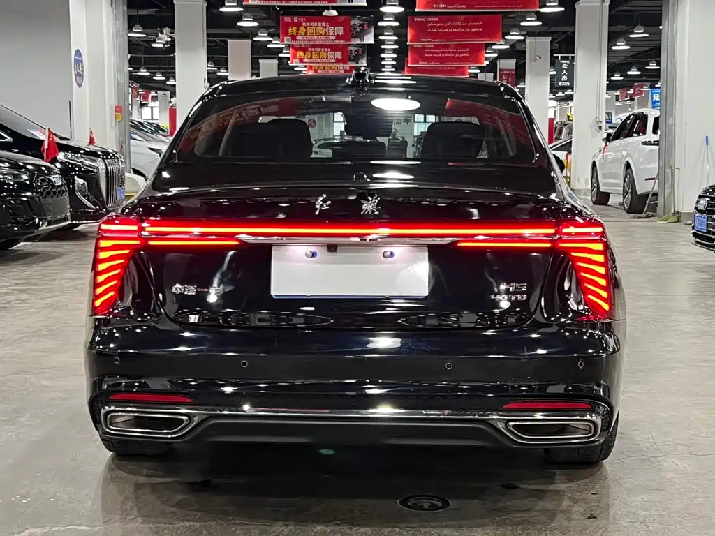 Hongqi H5 2024 2.0T Automatic Zhilianqichang Edition купить на сайте DeffCars