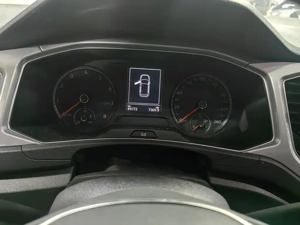 T-ROC 2021 280TSI DSG two-wheel drive elite intelligent version купить на сайте DeffCars