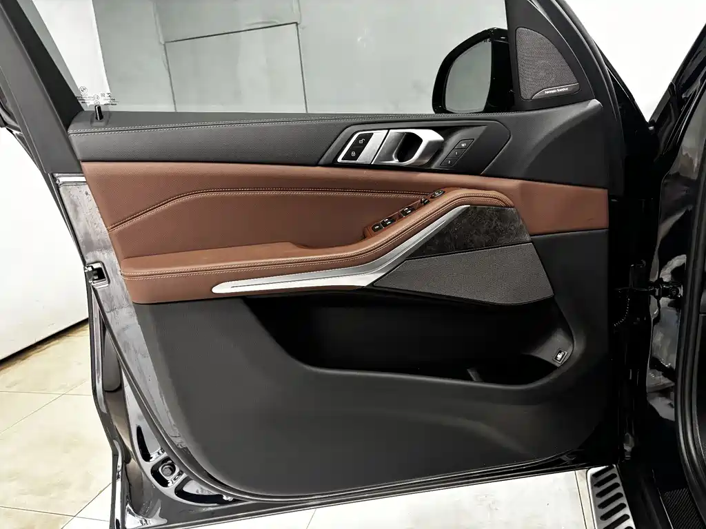 BMW X5 New Energy (Imported) 2020 xDrive45e M Sports Package купить на сайте DeffCars
