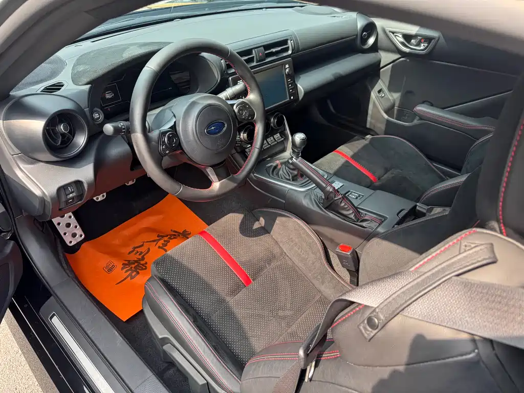 Subaru BRZ 2022 2.4L manual version купить на сайте DeffCars