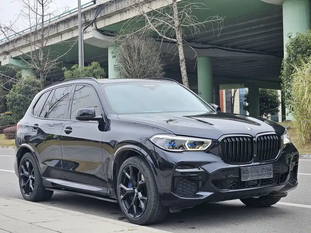 BMW X5 imported 2022 xDrive40i exclusive M sports package купить на сайте DeffCars