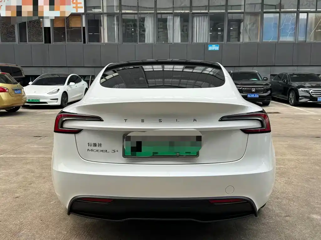 Model 3 2023 long-range all-wheel drive version купить на сайте DeffCars