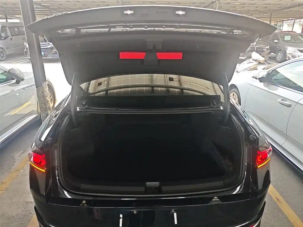 Magotan 2024 380TSI DSG Premium Edition Damai Bag купить на сайте DeffCars