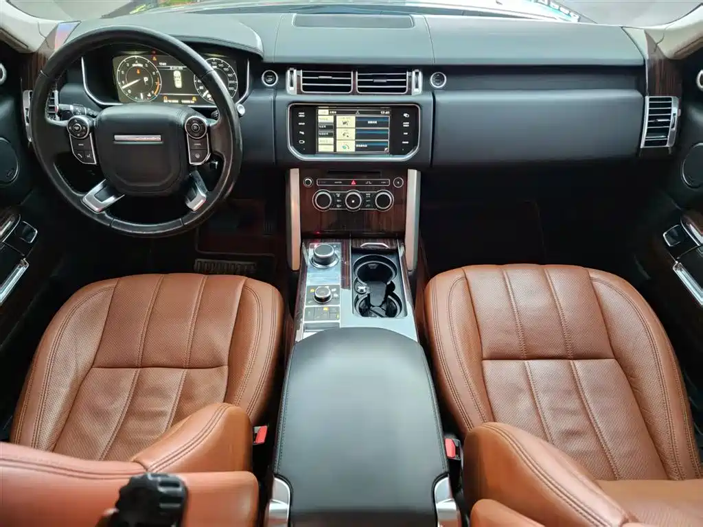 Range Rover 2015 3.0 SC V6 Vogue SE Genesis Extended Edition купить на сайте DeffCars