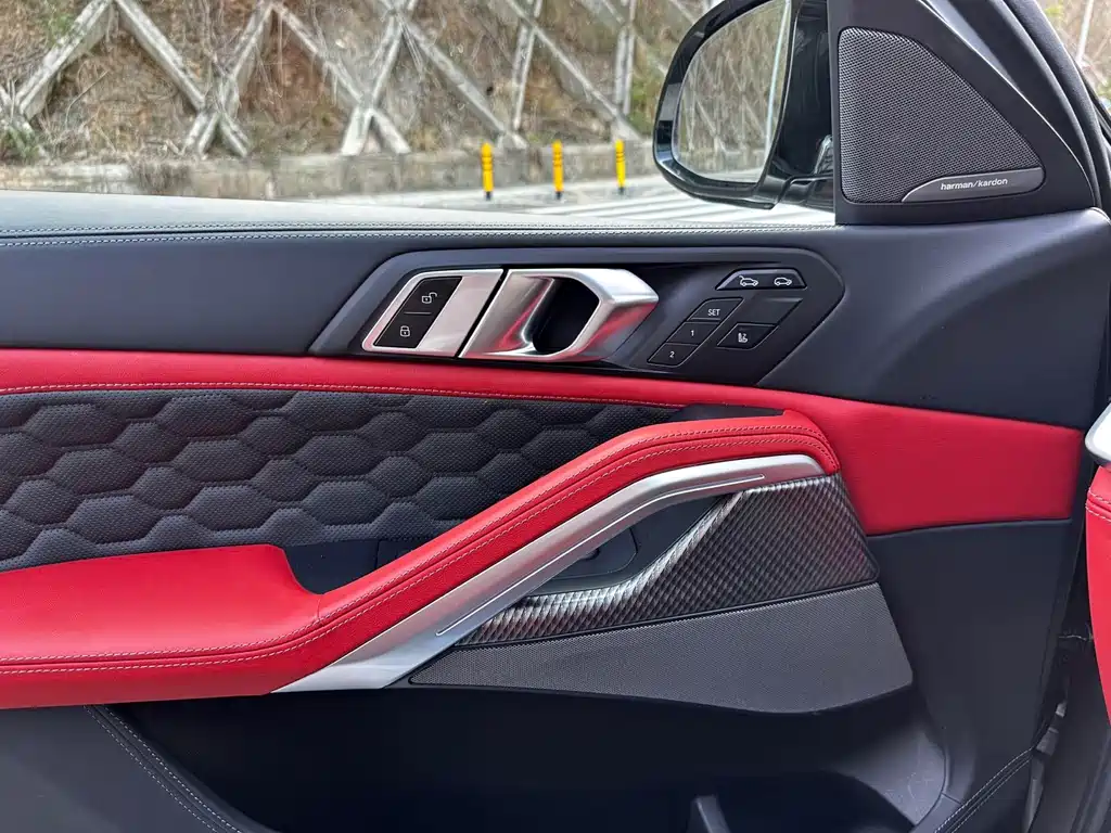 BMW X6 M 2022 X6 M купить на сайте DeffCars