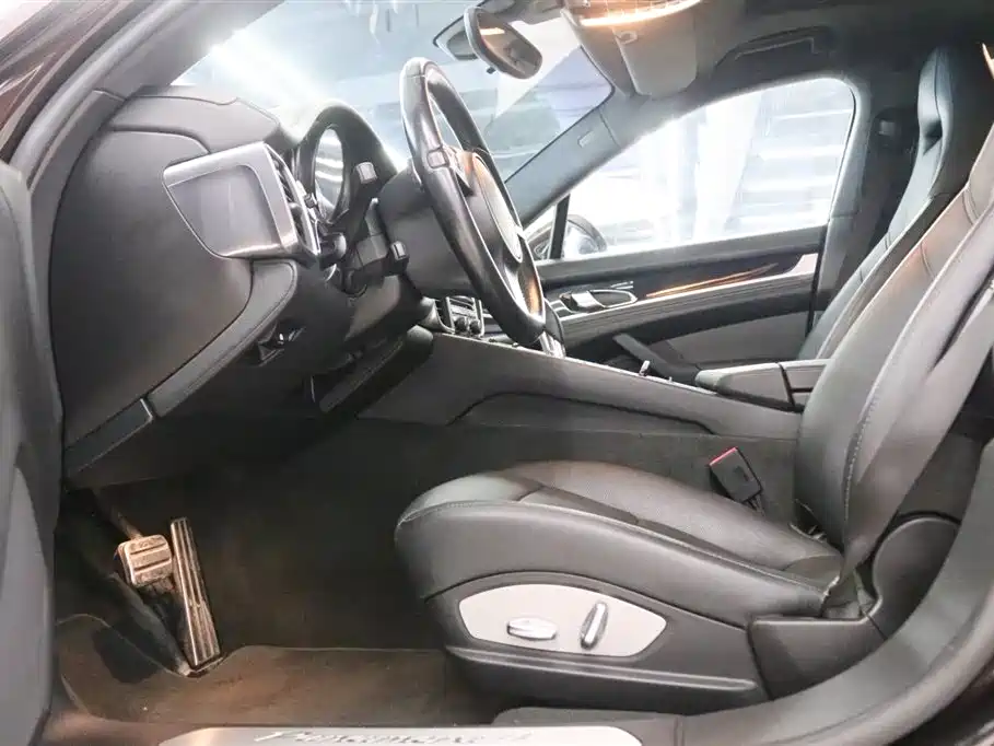 Panamera 2010 Panamera 3.6L купить на сайте DeffCars