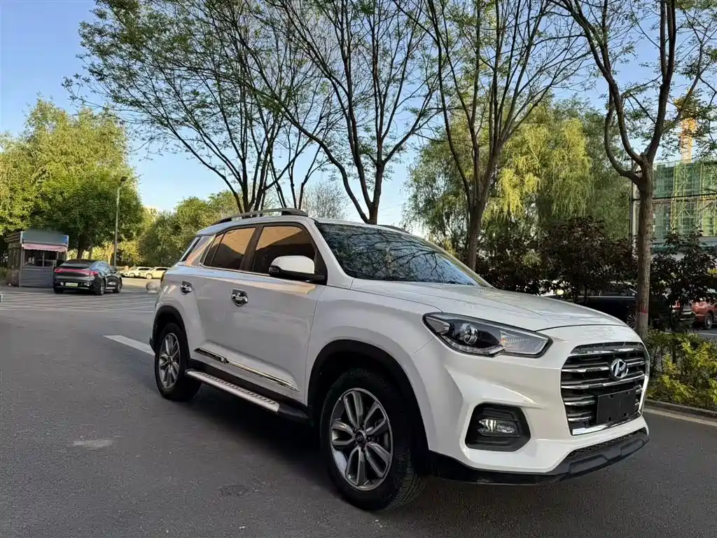 Beijing Hyundai ix35 2018 2.0L automatic two-wheel drive Zhiyong·Enjoy Edition купить на сайте DeffCars