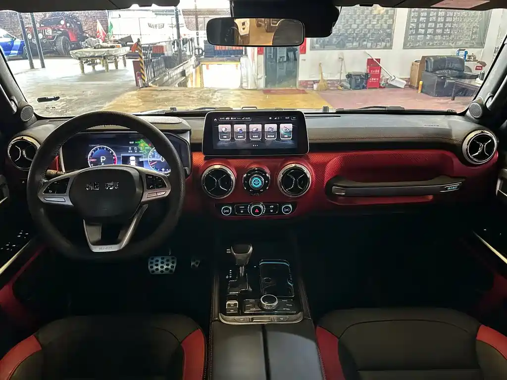 Beijing BJ40 2022 2.3T Automatic 4WD Superior Edition купить на сайте DeffCars