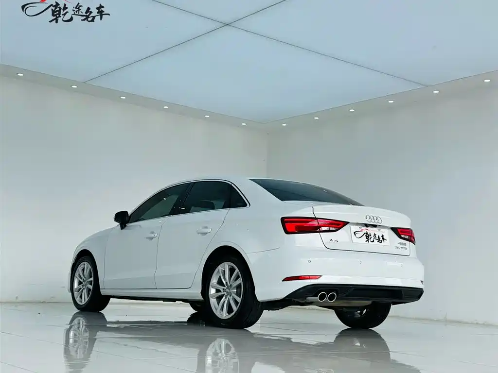 Audi A3 2017 Limousine 35 TFSI Enterprising купить на сайте DeffCars