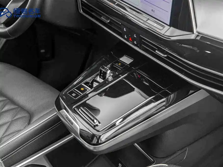 Lanjing 2023 facelift 530TSI four-wheel drive flagship Shengjing Edition Pro 6 seats купить на сайте DeffCars