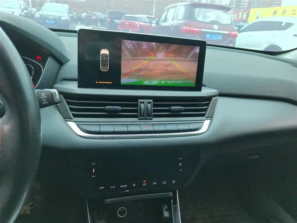Yixuan GS 2020 230T automatic cross-eye version купить на сайте DeffCars