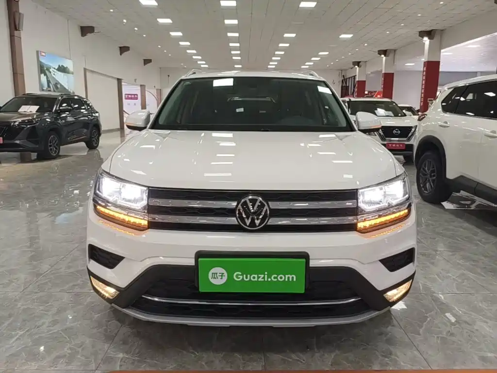 Tuyue 2022 330TSI four-wheel drive luxury version купить на сайте DeffCars