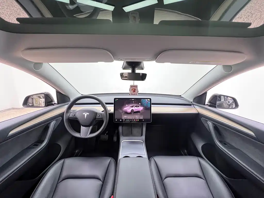 Model Y 2022 facelift, long-range all-wheel drive version купить на сайте DeffCars