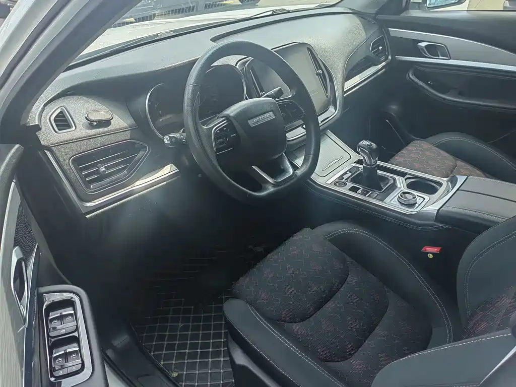 Jietu X70 2020 1.5T manual smooth version 5 seats купить на сайте DeffCars