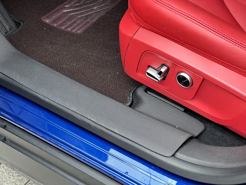Levante 2021 3.0T Standard Edition купить на сайте DeffCars