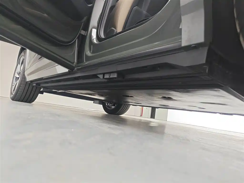Audi Q6L e-tron 2026 super long range version купить на сайте DeffCars