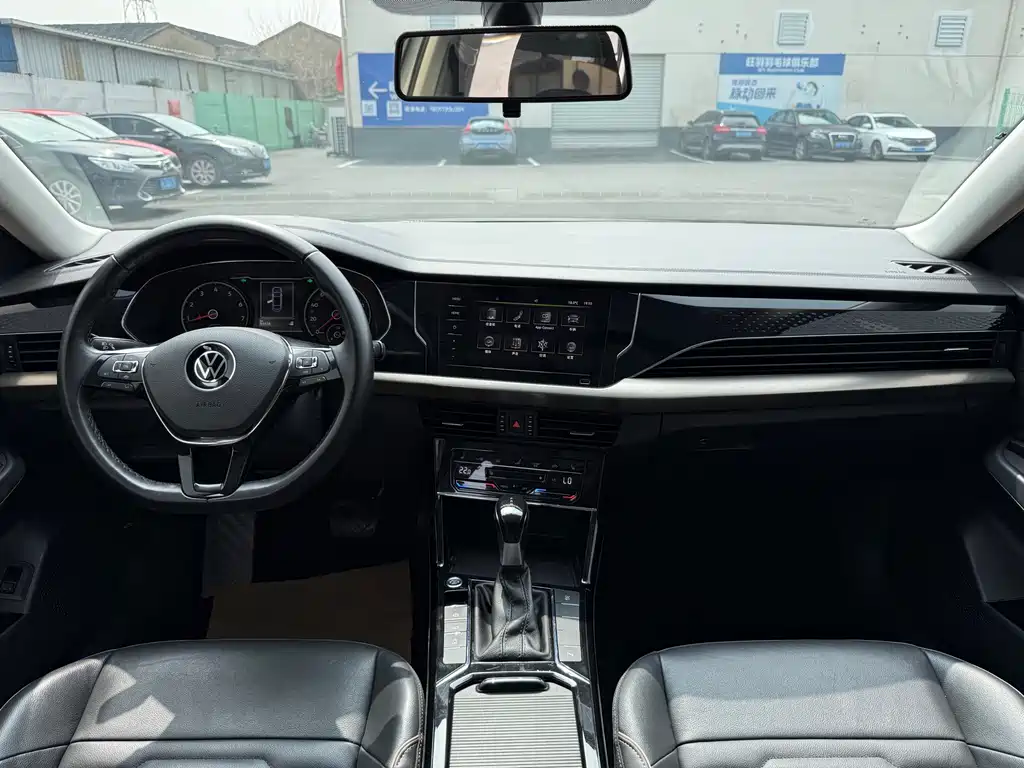 Passat 2020 330TSI Elite Edition National VI купить на сайте DeffCars